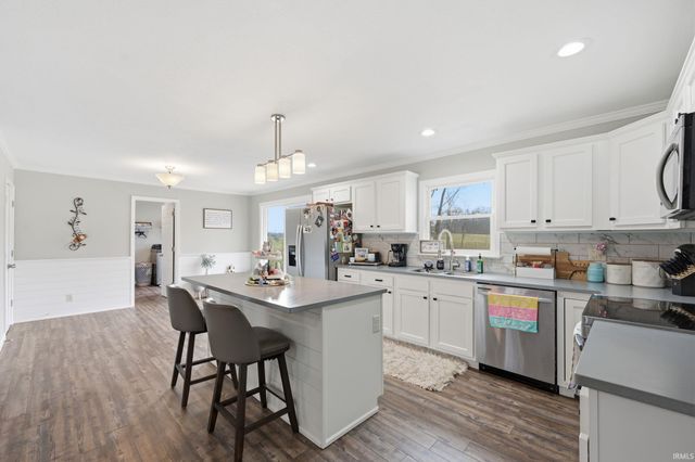 5701 E 650 South, Muncie, IN 47302