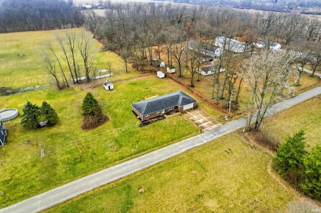 5701 E 650 South, Muncie, IN 47302