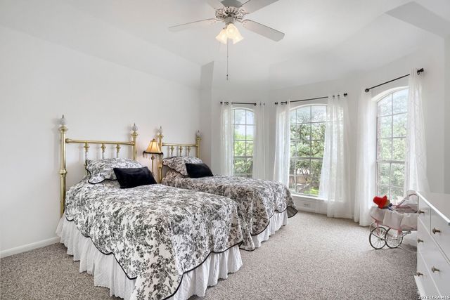 8511 Hetton Heights, San Antonio, TX 78254