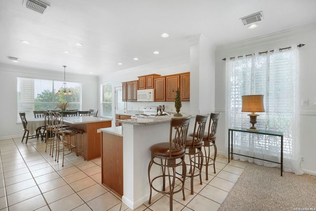 8511 Hetton Heights, San Antonio, TX 78254
