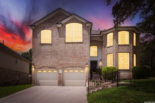 8511 Hetton Heights, San Antonio, TX 78254