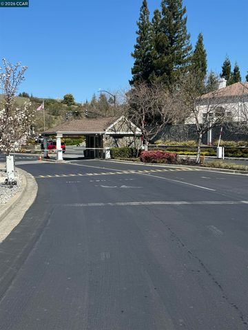 361 S Overlook Dr, San Ramon, CA 94582
