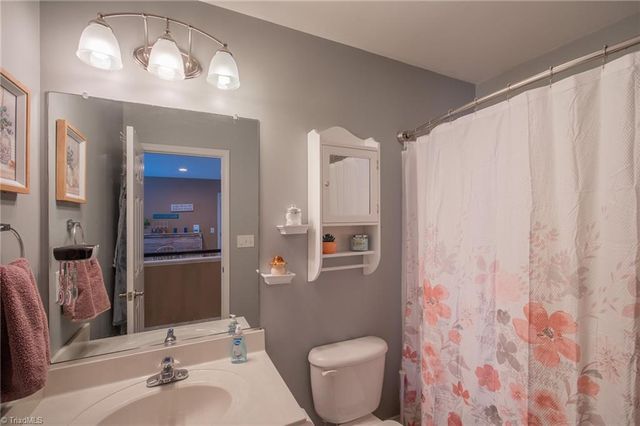 126 Crystal Ridge Drive, Lexington, NC 27295