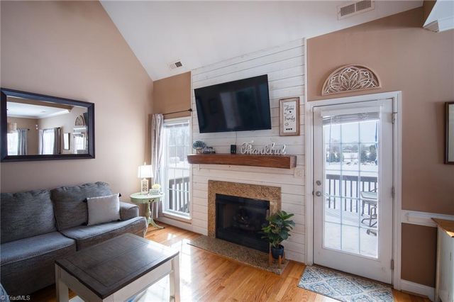 126 Crystal Ridge Drive, Lexington, NC 27295