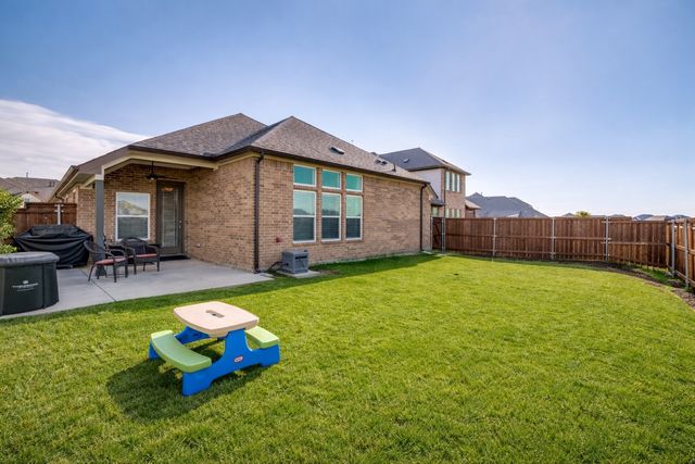 16505 Hidden Cove Drive, Celina, TX 75009