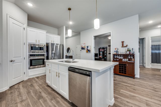 16505 Hidden Cove Drive, Celina, TX 75009