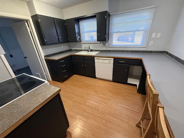 740 N Boyd, Wichita, KS 67212