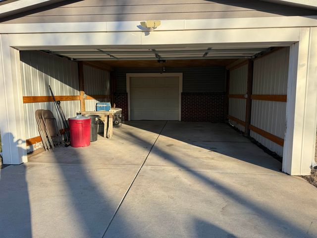 740 N Boyd, Wichita, KS 67212