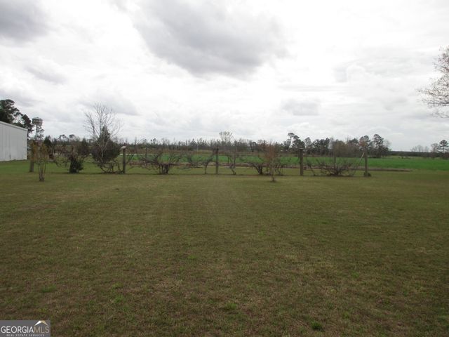 40 Comer Yawn Road, Hazlehurst, GA 31539