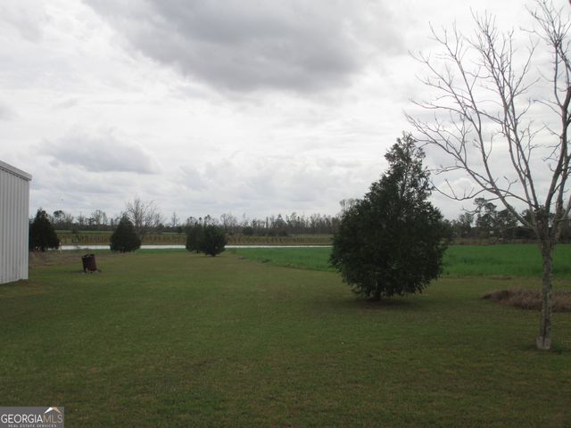 40 Comer Yawn Road, Hazlehurst, GA 31539