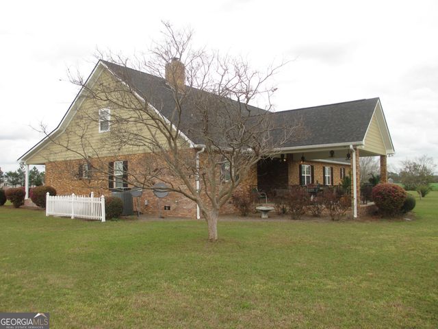 40 Comer Yawn Road, Hazlehurst, GA 31539