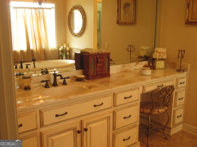 40 Comer Yawn Road, Hazlehurst, GA 31539