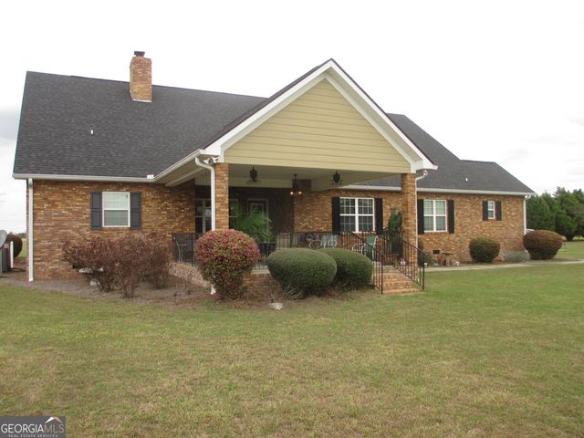 40 Comer Yawn Road, Hazlehurst, GA 31539