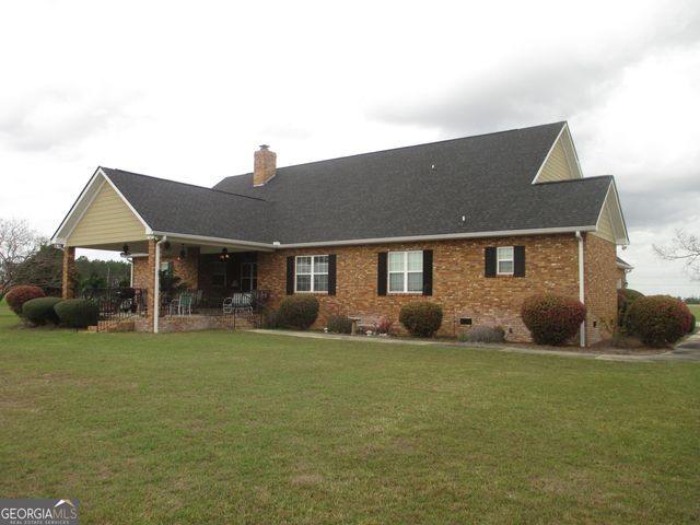40 Comer Yawn Road, Hazlehurst, GA 31539