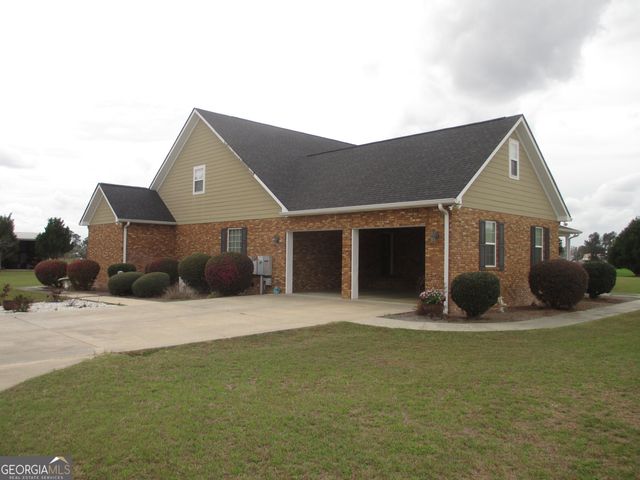 40 Comer Yawn Road, Hazlehurst, GA 31539