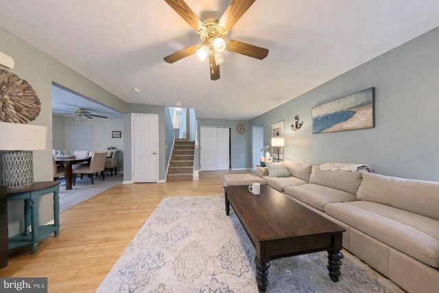 36 COOLIDGE AVE, Galloway, NJ 08205
