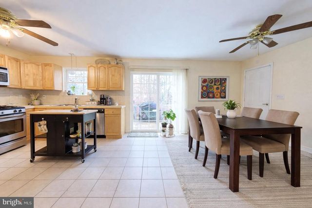 36 COOLIDGE AVE, Galloway, NJ 08205