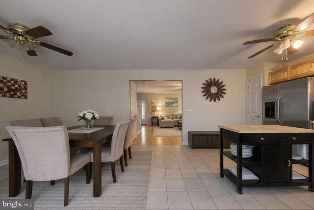 36 COOLIDGE AVE, Galloway, NJ 08205