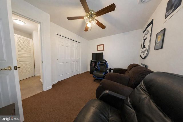 36 COOLIDGE AVE, Galloway, NJ 08205