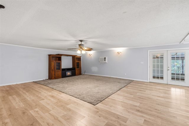 2417 N County Road 810, Alvarado, TX 76009