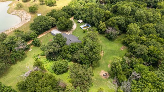 2417 N County Road 810, Alvarado, TX 76009