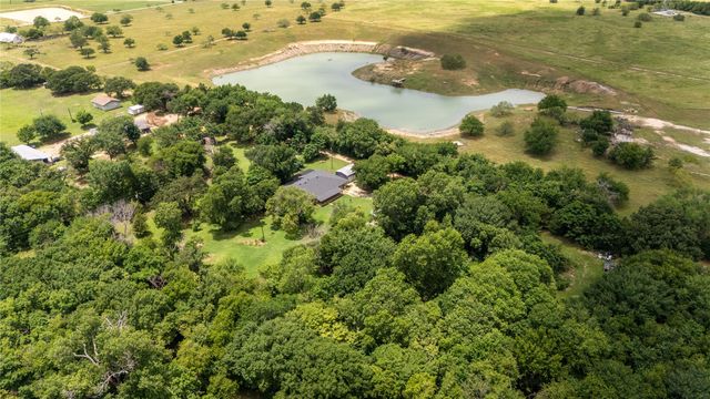 2417 N County Road 810, Alvarado, TX 76009