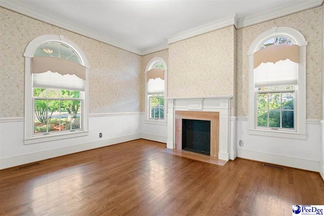 295 Warner Dr, Hartsville, SC 29550