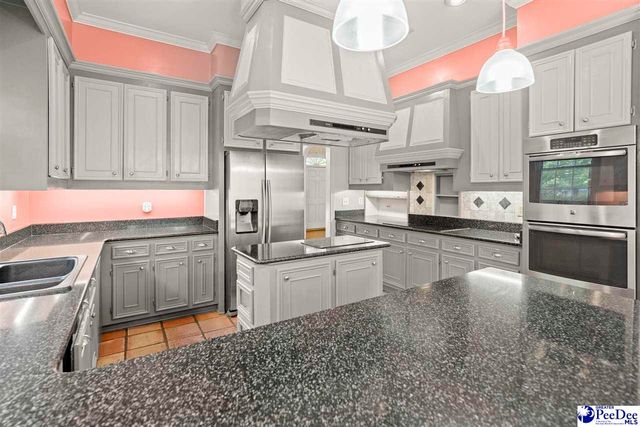 295 Warner Dr, Hartsville, SC 29550