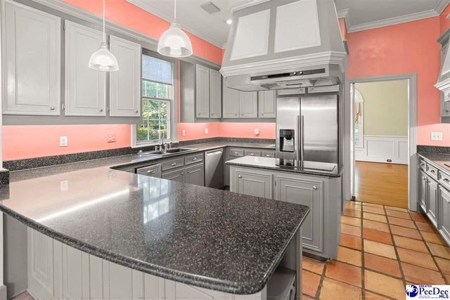 295 Warner Dr, Hartsville, SC 29550
