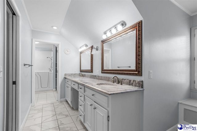 295 Warner Dr, Hartsville, SC 29550