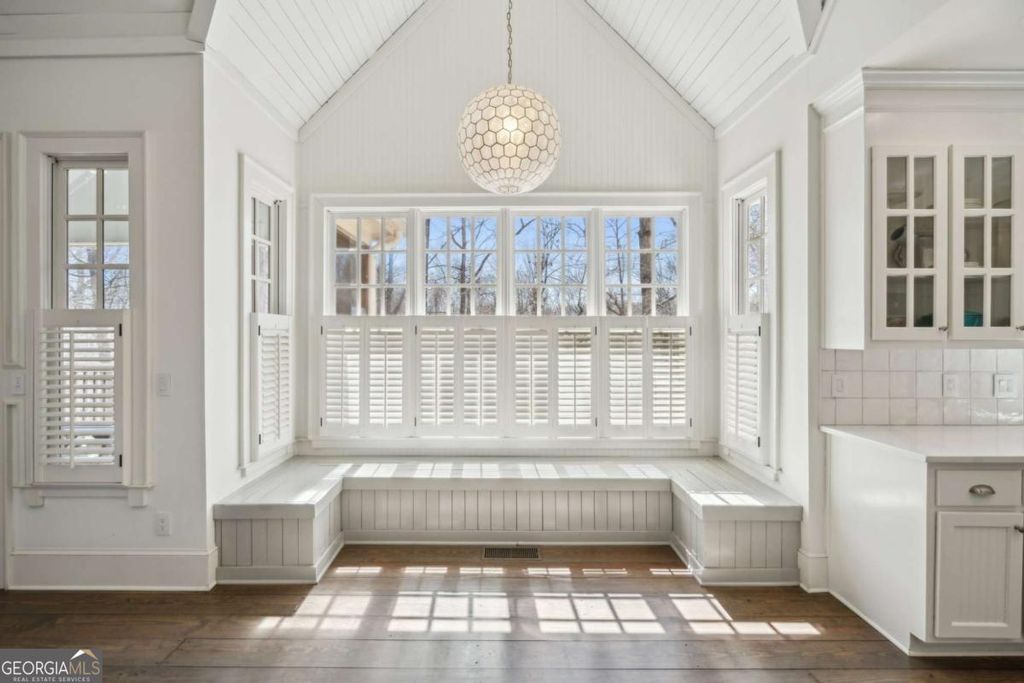 1070 Dogwood Way, Dawsonville, GA 30534