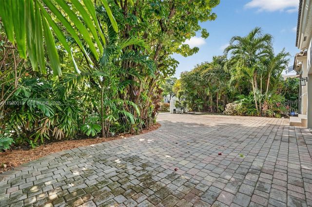 2913 SW 13th Street, Miami, FL 33145