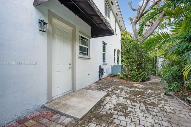 2913 SW 13th Street, Miami, FL 33145