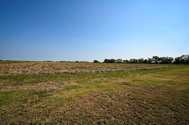 14920 Bj Dusek Road, Wallis, TX 77485