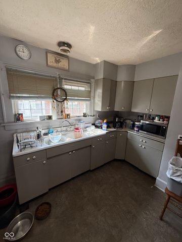 608 Monterey Avenue, Terre Haute, IN 47803