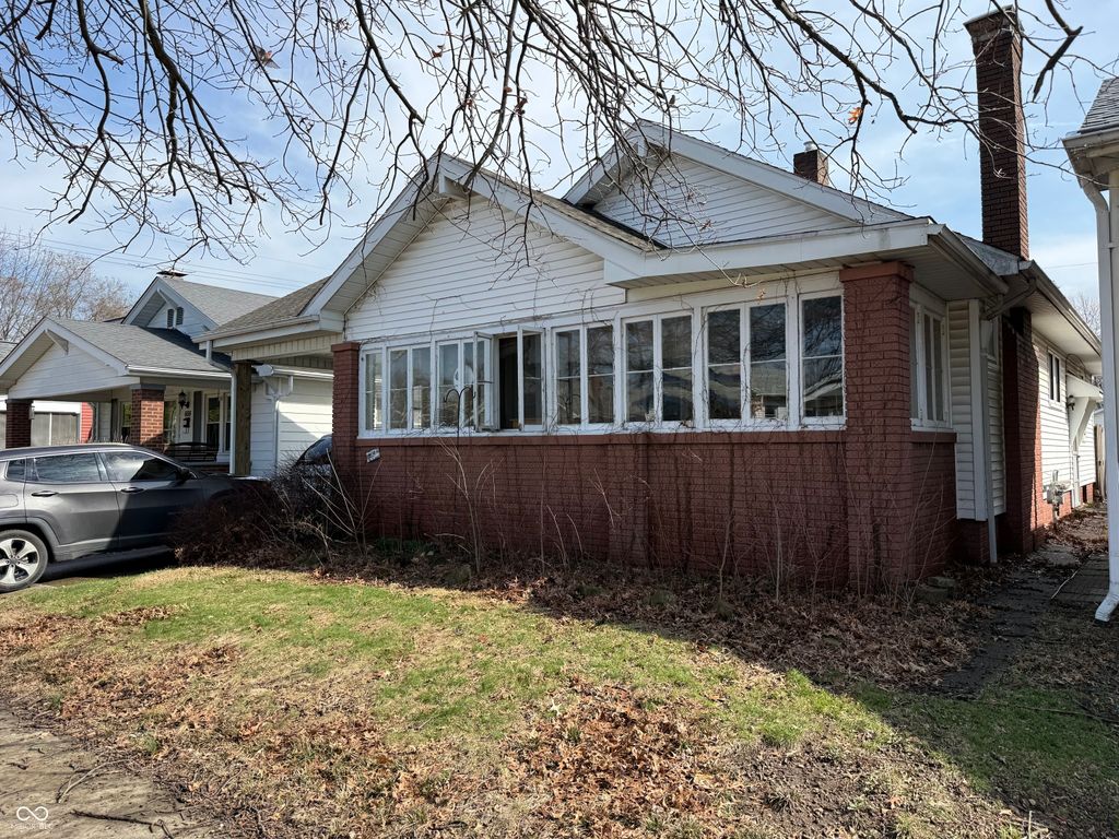 608 Monterey Avenue, Terre Haute, IN 47803