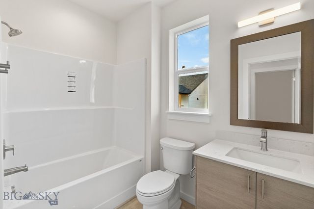 811 Spaniel Lane, Belgrade, MT 59714