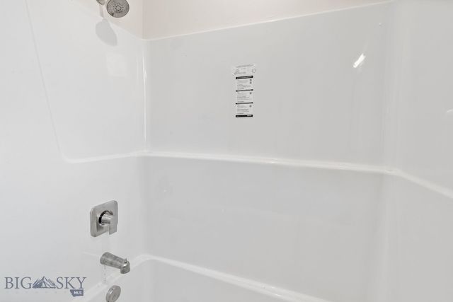 811 Spaniel Lane, Belgrade, MT 59714