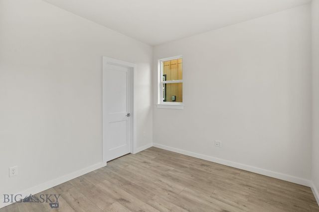811 Spaniel Lane, Belgrade, MT 59714