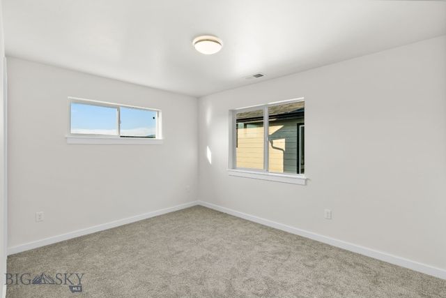 811 Spaniel Lane, Belgrade, MT 59714