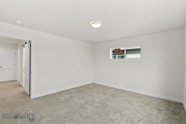 811 Spaniel Lane, Belgrade, MT 59714
