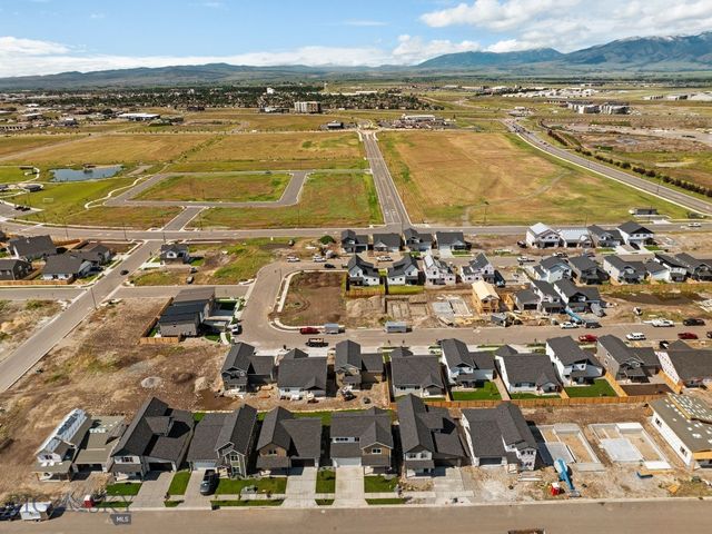 811 Spaniel Lane, Belgrade, MT 59714