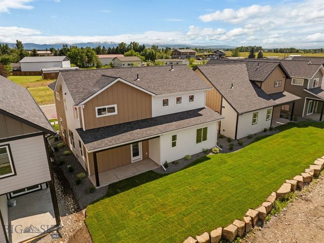 811 Spaniel Lane, Belgrade, MT 59714