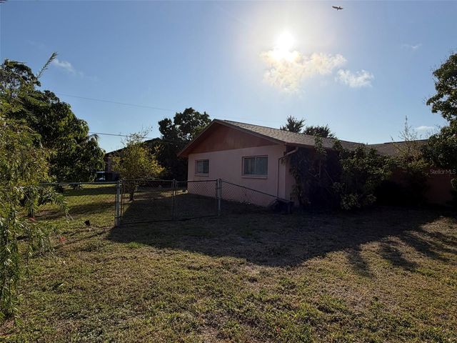 2311 15TH STREET W, Palmetto, FL 34221