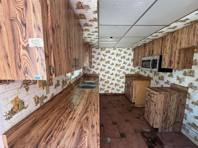 2311 15TH STREET W, Palmetto, FL 34221