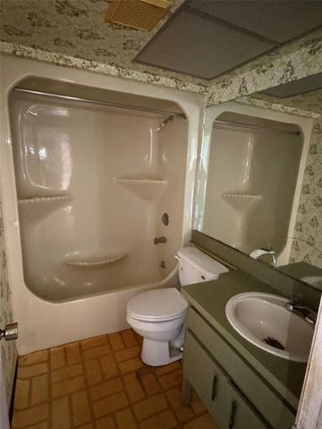 2311 15TH STREET W, Palmetto, FL 34221