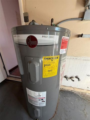 2311 15TH STREET W, Palmetto, FL 34221