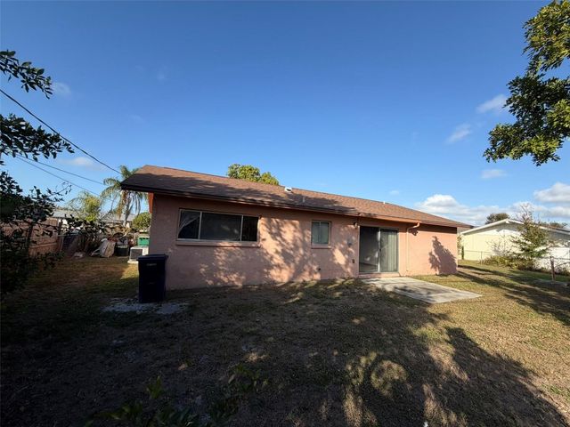 2311 15TH STREET W, Palmetto, FL 34221
