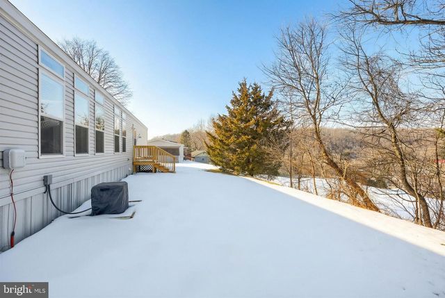 108 FAWN CIRCLE DR, Windsor, PA 17366