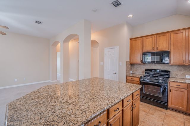 305 Highland Ridge Drive, Wylie, TX 75098